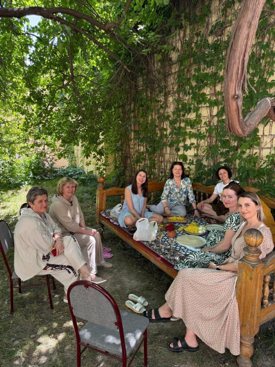 World Guest House Samarkand Bagian luar foto
